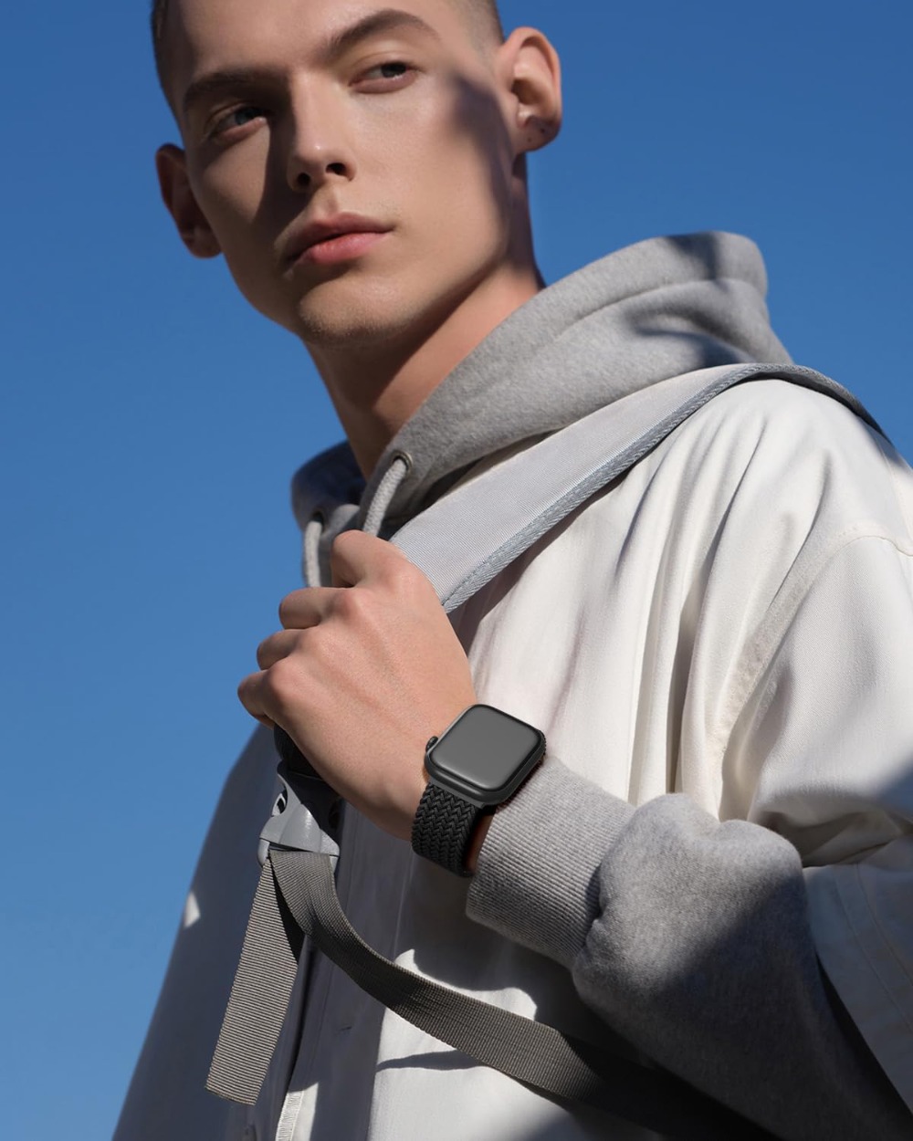 Soft Nylon Solo Loop Magnetic  - đánh giá và giá Apple Watch Band